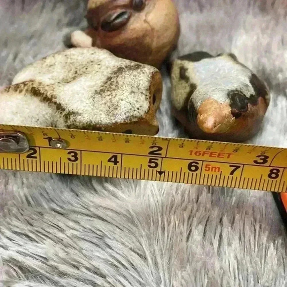 Set of three Small Figurines by  Tremar Pottery - Picture 11 of 15